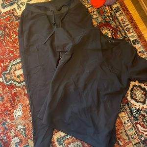 Mandala scrubs. XS. Black